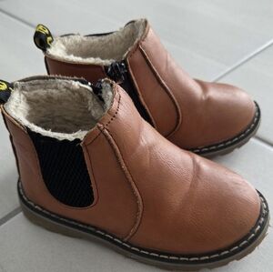 Toddler Brown Kids Boots- Size 24/8